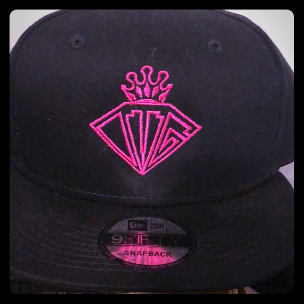 Otg new era snap back